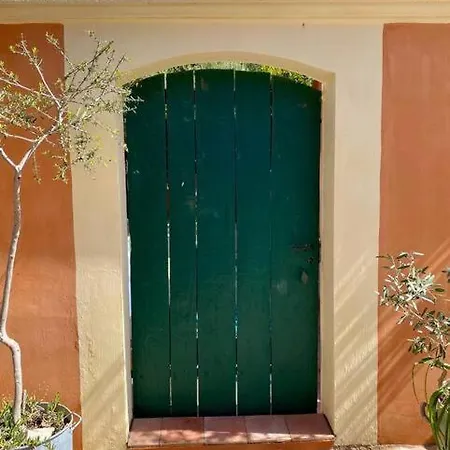 Villa Antonia Calvi (Corsica)